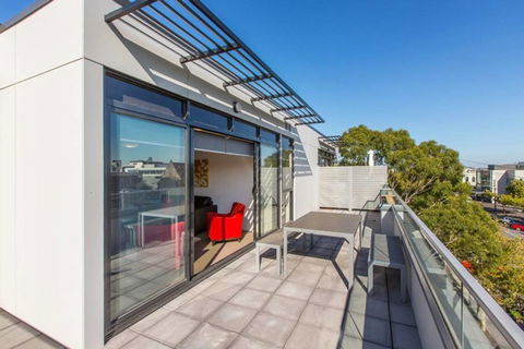 Melbourne City Views - Accommodation Resorts 0
