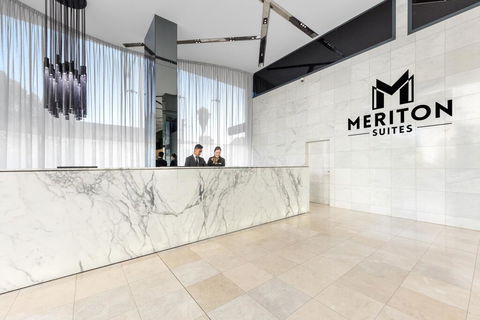 Meriton Suites Mascot Central - Accommodation Resorts 1