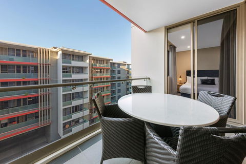 Meriton Suites North Ryde - Accommodation Resorts 3