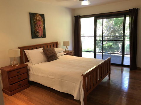 Miami Tranquility - Accommodation Resorts 2