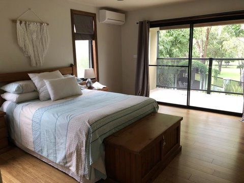 Miami Tranquility - Accommodation Resorts 3