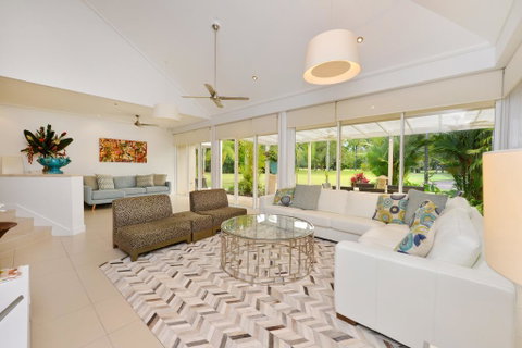 Mirage Luxury Villas - Accommodation Resorts 2