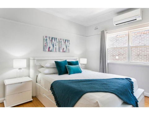 Modern Aus Home On The Edge Of North Ryde Oval - Accommodation Resorts 2