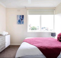 Modern St Kilda East Apartment - Free parking - Accommodation Resorts