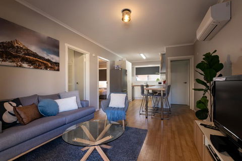 Mrs Brightside - Accommodation Resorts 1