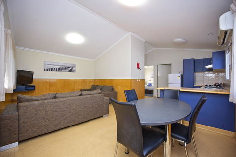 Discovery Parks - Woodman Point - Accommodation Resorts 15