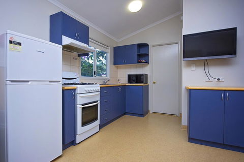 Discovery Parks - Woodman Point - Accommodation Resorts 11