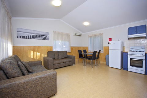 Discovery Parks - Woodman Point - Accommodation Resorts 12