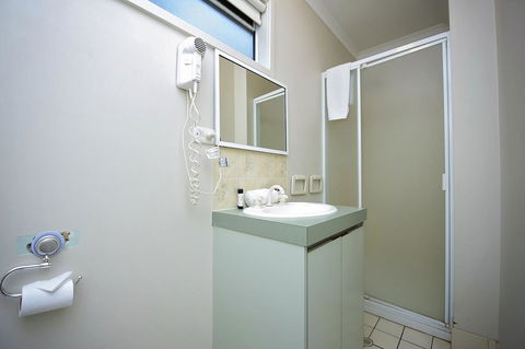 Discovery Parks - Woodman Point - Accommodation Resorts 6