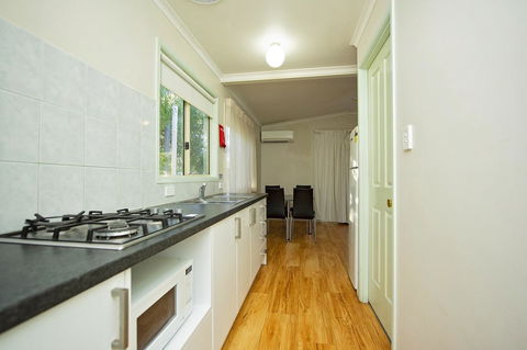 Discovery Parks - Woodman Point - Accommodation Resorts 22