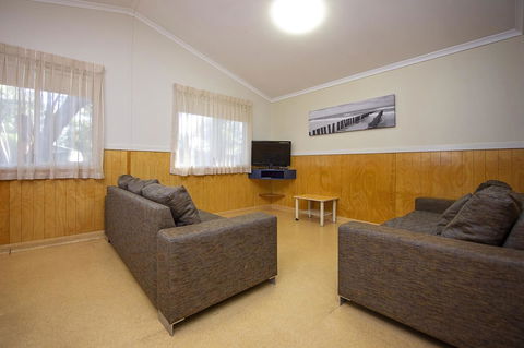 Discovery Parks - Woodman Point - Accommodation Resorts 14