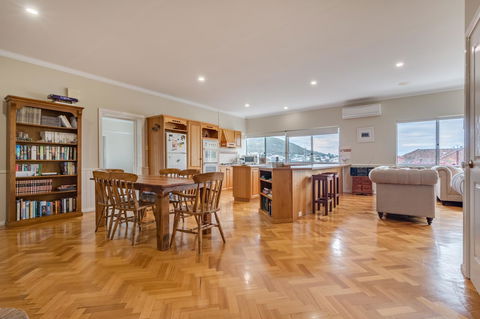 Serpentine Rose - Accommodation Resorts 4