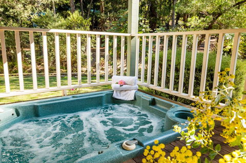 Riverglen Chalets - Accommodation Resorts 2