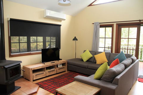 Riverglen Chalets - Accommodation Resorts 13