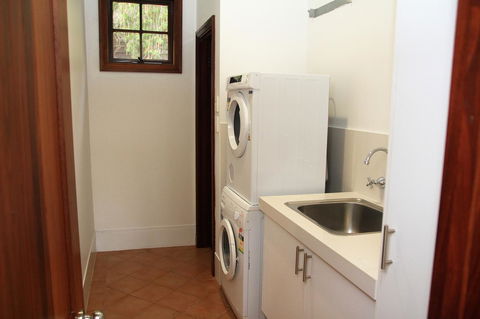 Riverglen Chalets - Accommodation Resorts 1