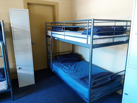 Fremantle Beach Backpackers - Accommodation Resorts 7