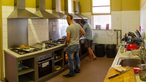 Fremantle Beach Backpackers - Accommodation Resorts 30