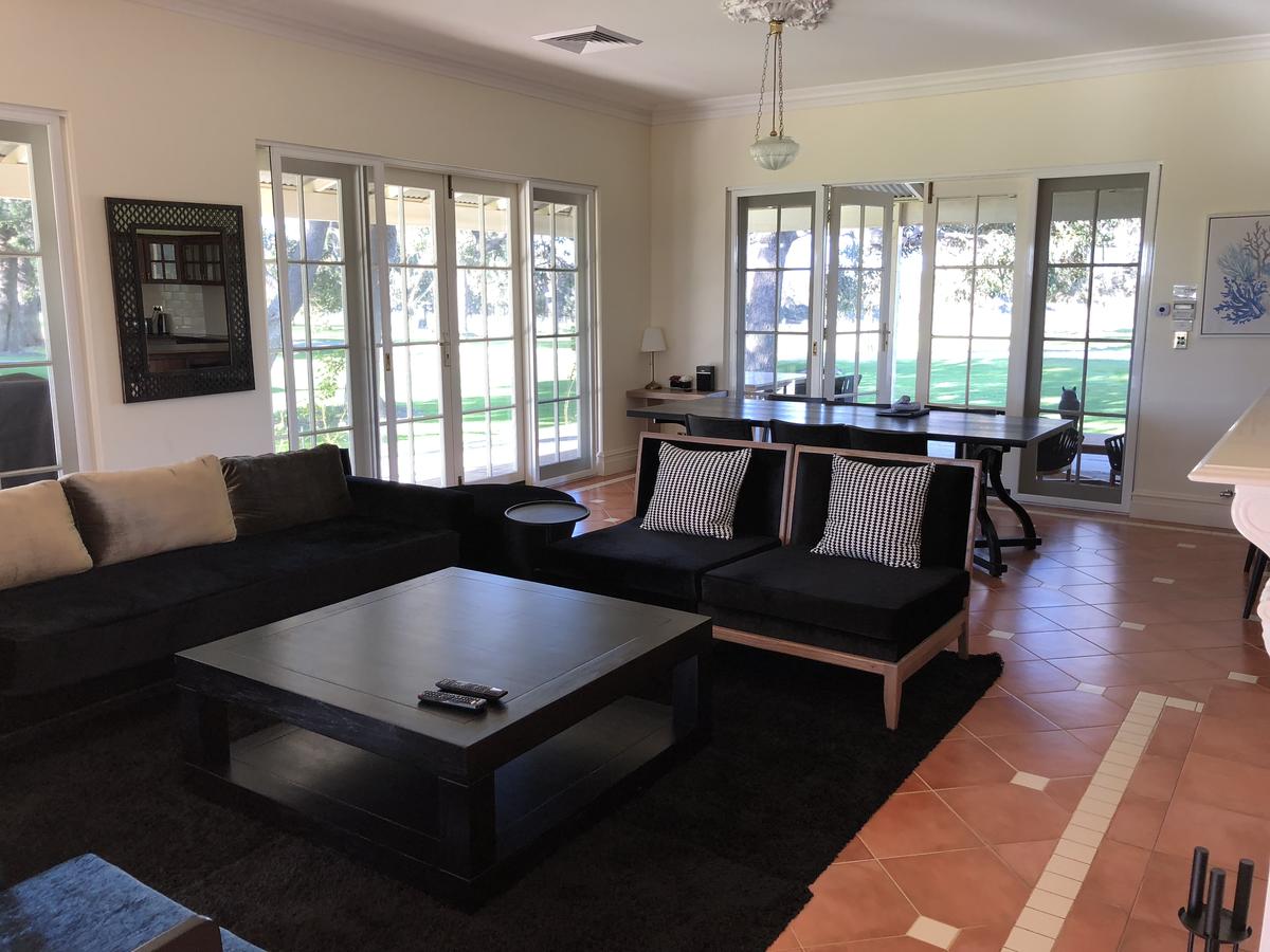 Wilyabrup WA Accommodation Resorts