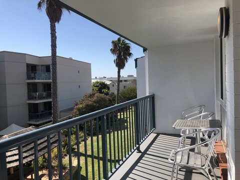 West Beach Lagoon 218 - Outstanding Value! - Accommodation Resorts 12