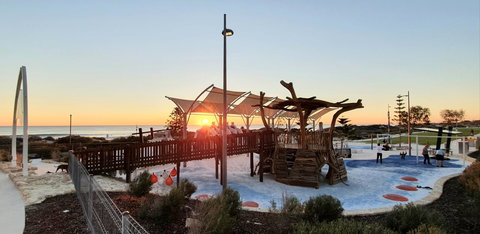 West Beach Lagoon 218 - Outstanding Value! - Accommodation Resorts 24