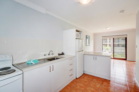 West Beach Lagoon 204 â€“ Ground Floor - Accommodation Resorts 6