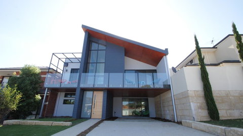 Sunset Place Apartments - Accommodation Resorts 0