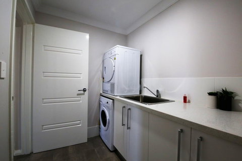 Studio Style Mindarie Marina - Accommodation Resorts 8