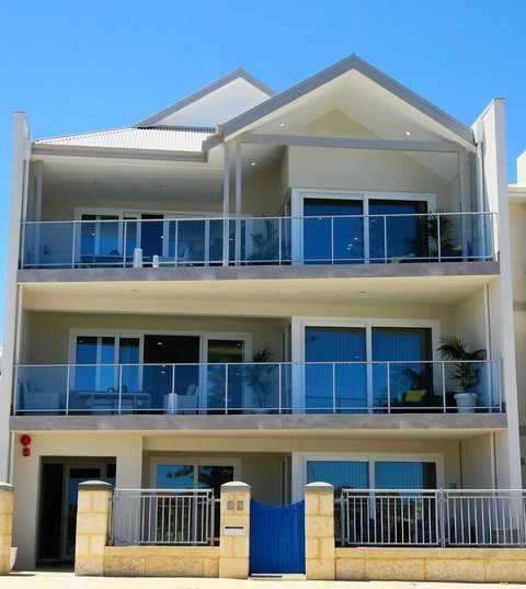 Studio Style Mindarie Marina - Accommodation Resorts 9