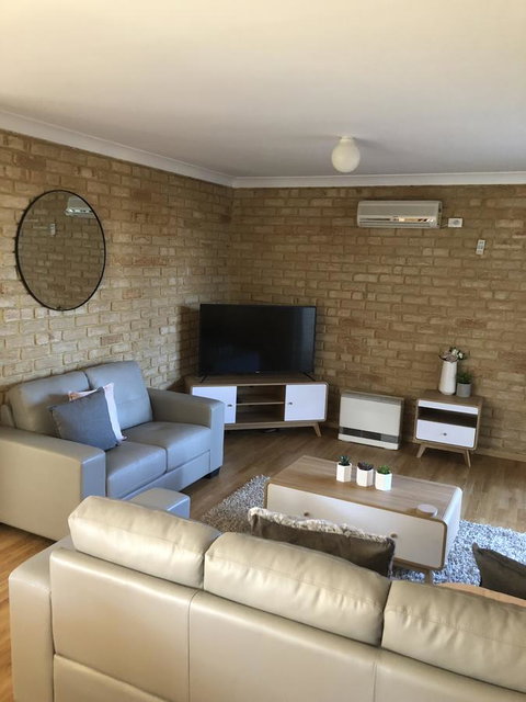 Dampier House Mullaloo-Perth - Accommodation Resorts 2