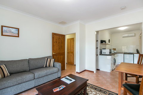 Coranda Lodge - Accommodation Resorts 1