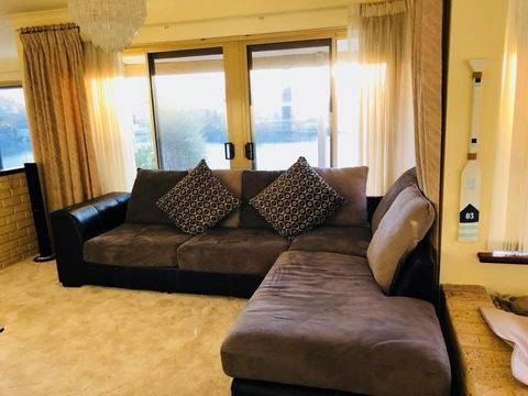 LA ANCHOR ON THE CANALS (MANDURAH) - Accommodation Resorts 4