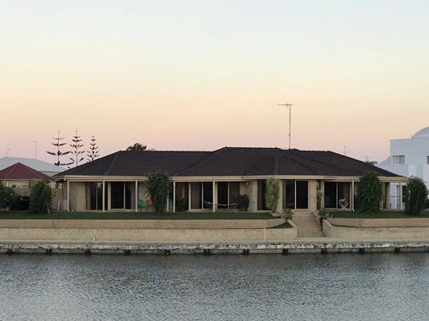 LA ANCHOR ON THE CANALS (MANDURAH) - Accommodation Resorts 16