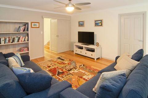 Tranquility - Accommodation Resorts 9