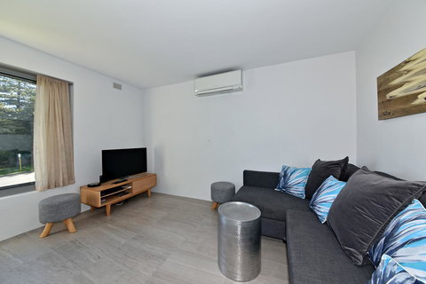 Cottesloe Apartment Close To Beach - Accommodation Resorts 10