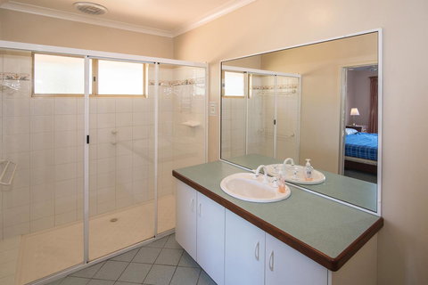 Gypsy Rise - Accommodation Resorts 6