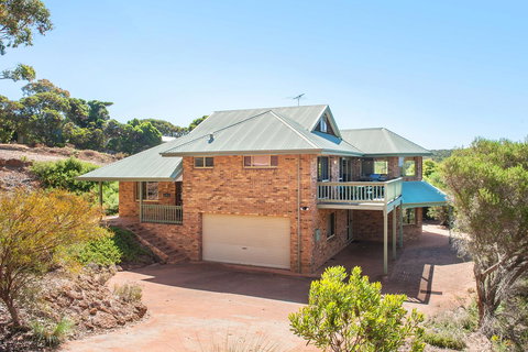 Gypsy Rise - Accommodation Resorts 17