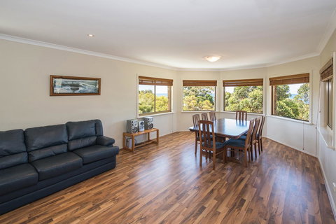 Gypsy Rise - Accommodation Resorts 11