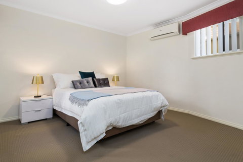 Como South Perth Villa - Accommodation Resorts 28