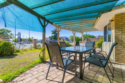 Como South Perth Villa - Accommodation Resorts 10