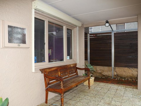 Dawson Accommodation - Accommodation Resorts 7