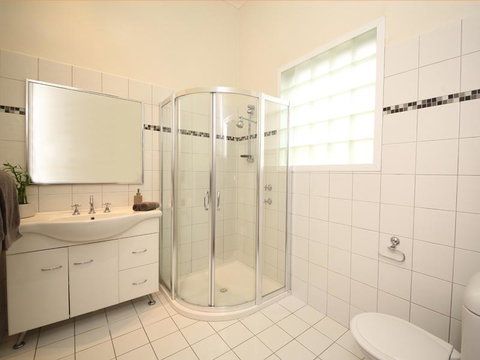 Dawson Accommodation - Accommodation Resorts 5