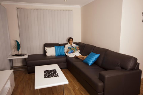 Cape Villas - Accommodation Resorts 1