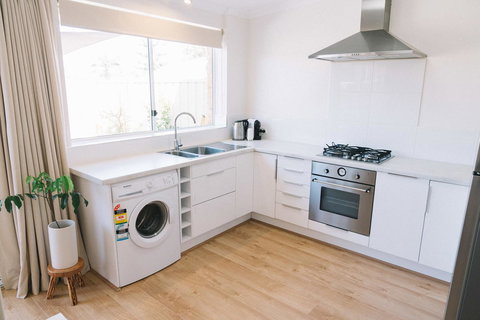 Sun Studio - Accommodation Resorts 13