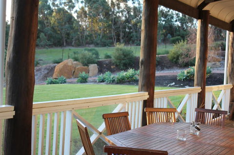 The Farmhouse - Accommodation Resorts 12