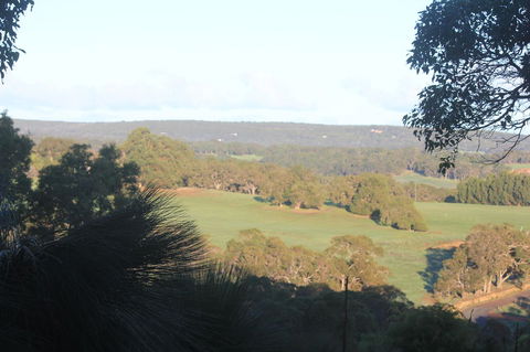 The Farmhouse - Accommodation Resorts 13