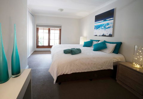 The Farmhouse - Accommodation Resorts 5