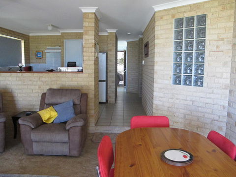 Kalbarri Riverfront Unit - Accommodation Resorts 16