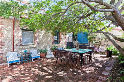 Apartment Faro - Accommodation Resorts 10