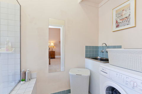 Apartment Faro - Accommodation Resorts 8