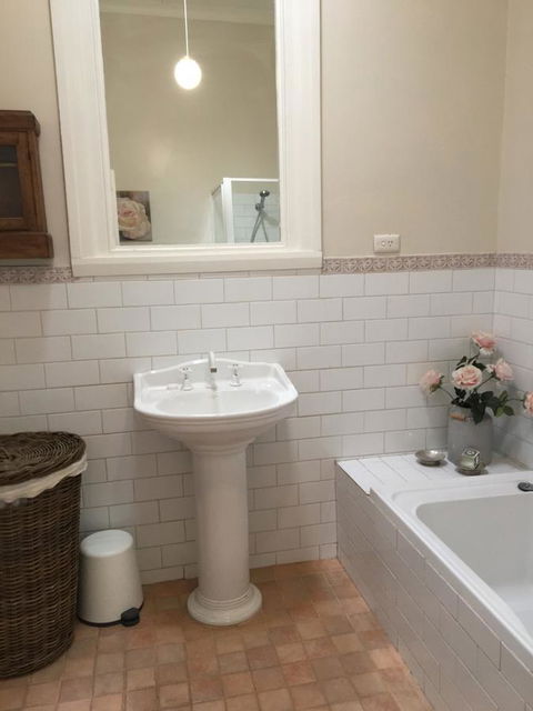 Historic Oakhill House Entire Estate - Accommodation Resorts 16